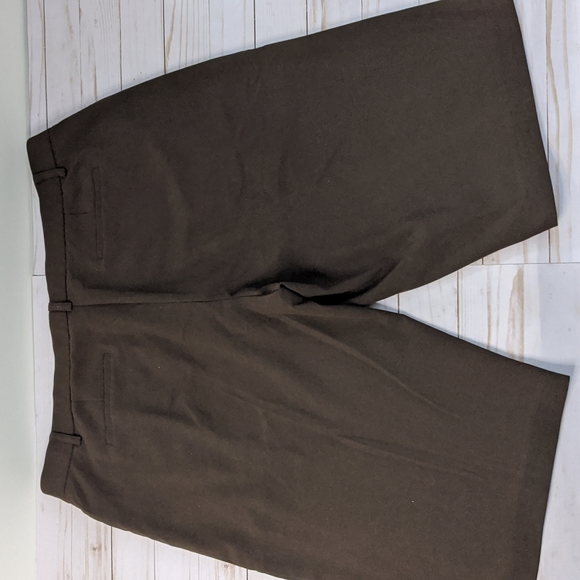 Briggs New York Short Trousers w/ 1 front pocket Brown Size 14 - Picture 3 of 3